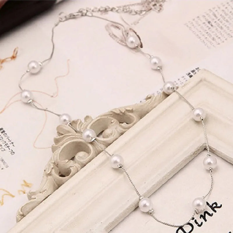 Perla Long Necklace