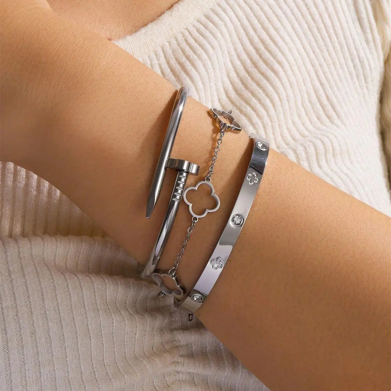Lucky clover bracelet sets