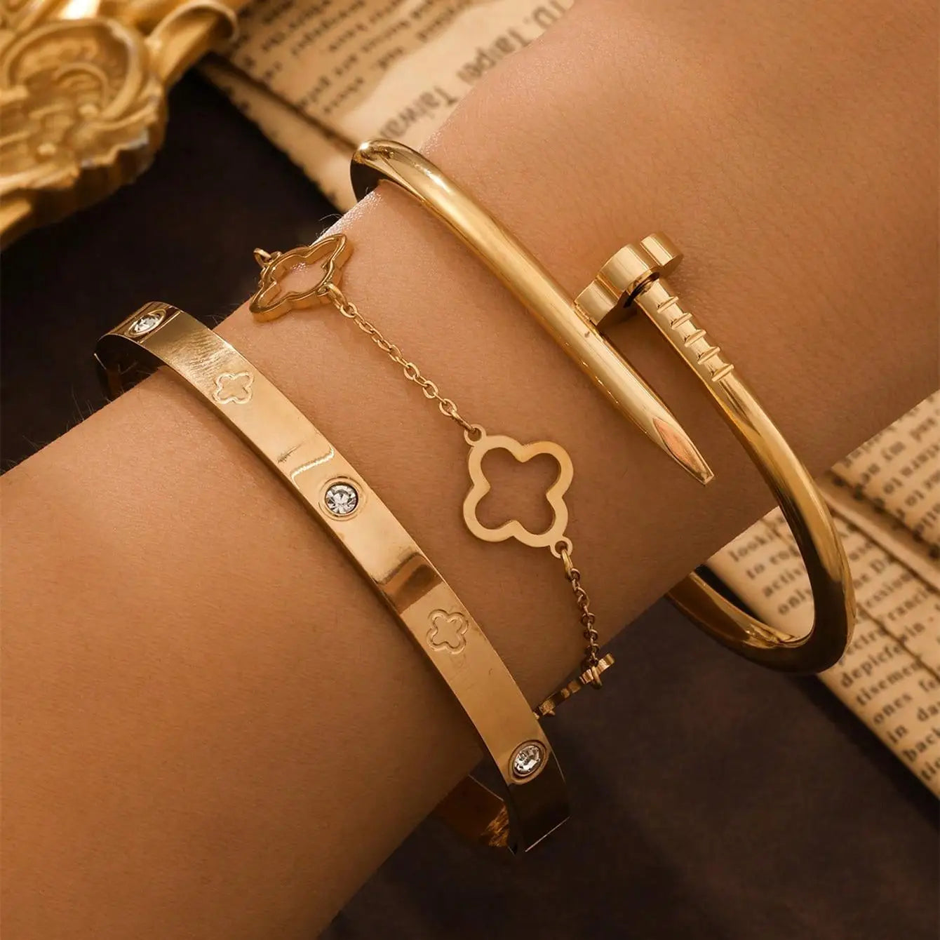 Lucky clover bracelet sets