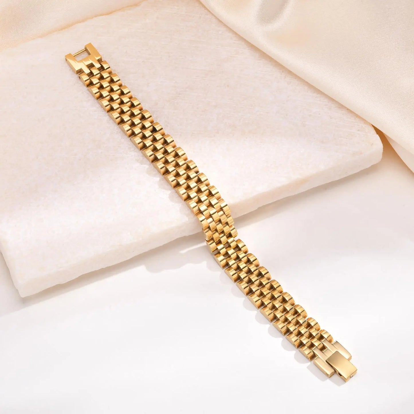 Rhianna 12mm Unisex Watch Band Bracelet