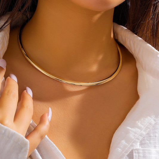 Rosalie Circular Necklace