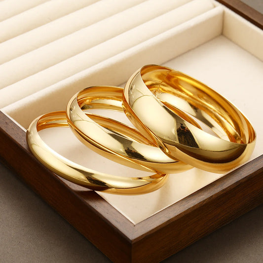 Laura 3 Pcs/Set Classic Gold Colour Wide Bangles